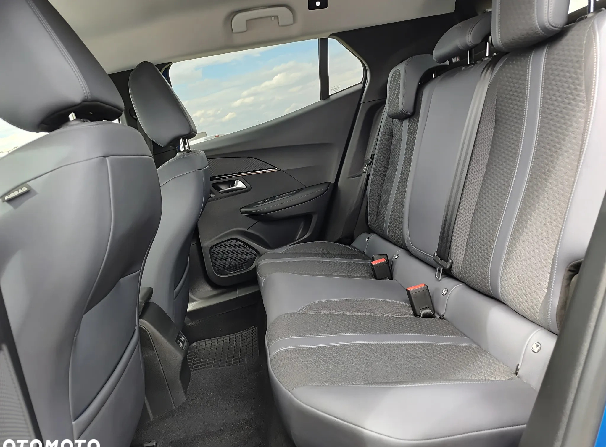 Peugeot 2008 cena 81900 przebieg: 58643, rok produkcji 2020 z Lipno małe 781